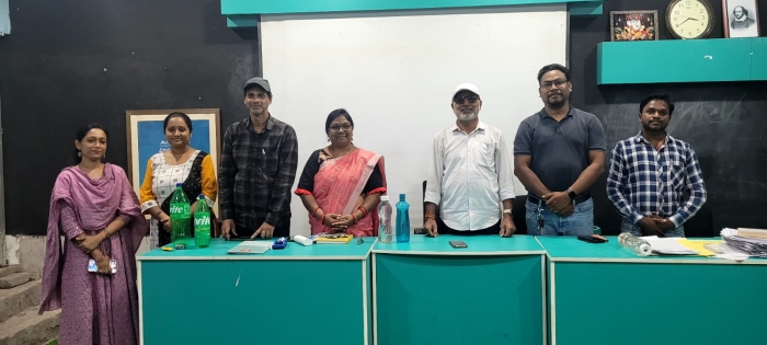 Weekly Seminar of English Department(27.10.2025)