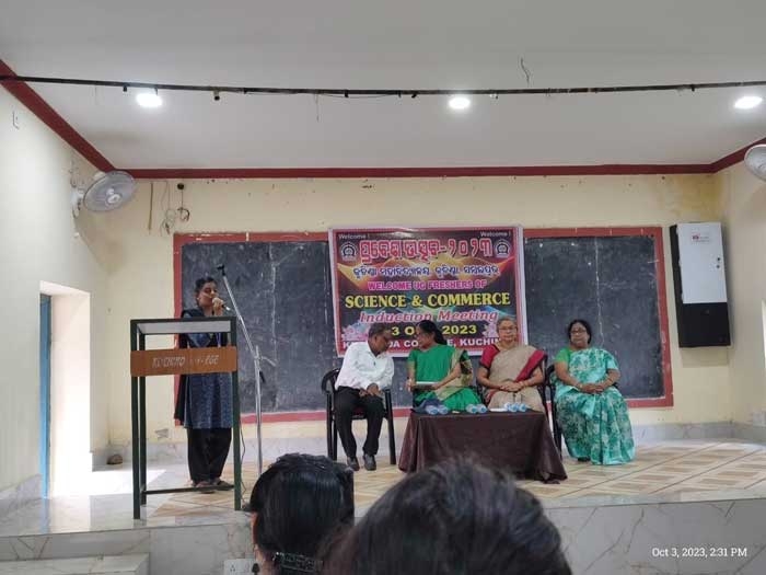 Induction meeting of +3 1st year students.